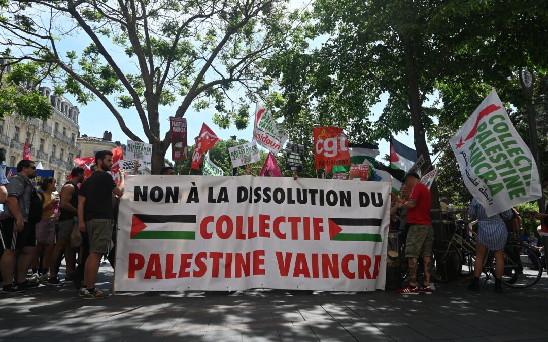 Des centaines de personnes à Toulouse célèbrent la suspension de la dissolution du Collectif Palestine Vaincra