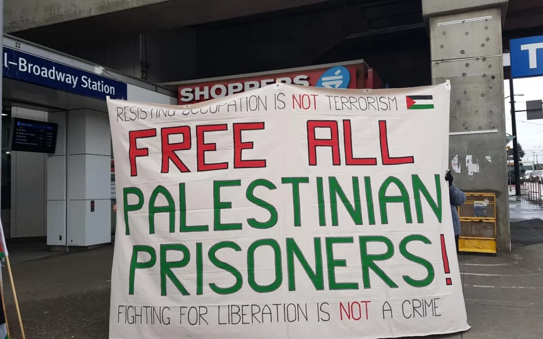 Les prisonniers palestiniens se préparent à une grève de la faim massive et trois prisonniers poursuivent leur grève