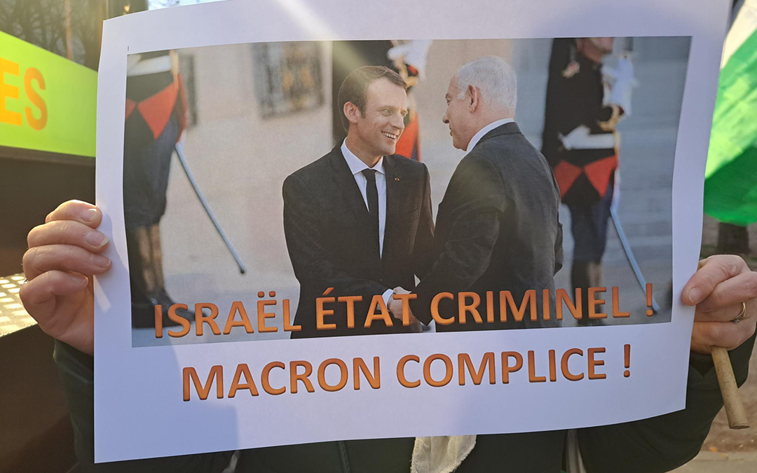 Emmanuel Macron accueille le criminel de guerre Netanyahu à Paris